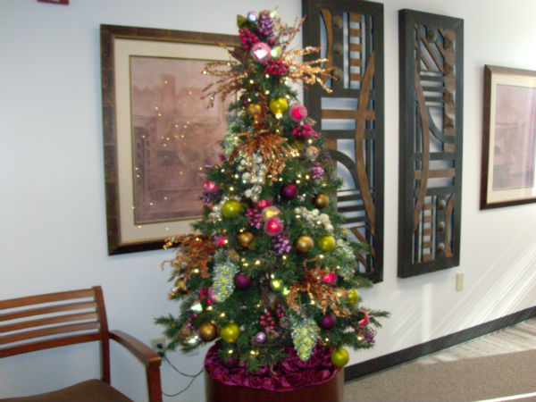 2012 Christmas Decorating Contest: Tree